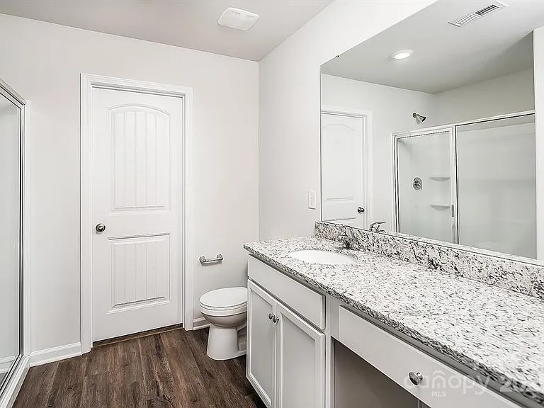1216 Nia Rd — Photo 12