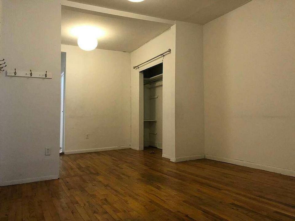 1st image of 161 E 33rd St #4B