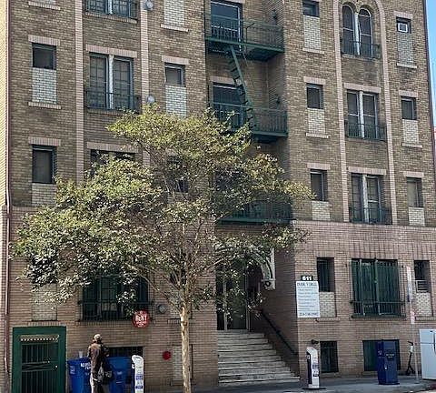 3rd image of 611 S Virgil Ave #407