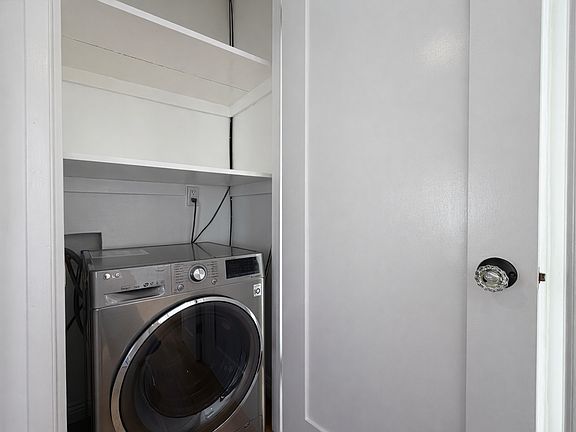 5th image of 1212 10th St #205