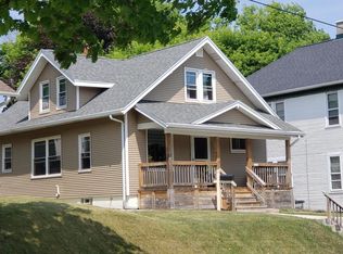 1552 S 10th St, Sheboygan, WI 53081