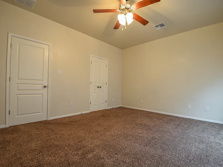 7712 Kendall Hill Dr — Photo 23
