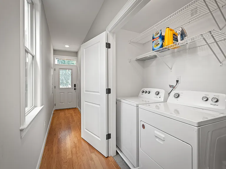 2511 Porter St #1 — Photo 19