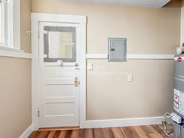 1924 Cabrillo St #2 — Photo 12
