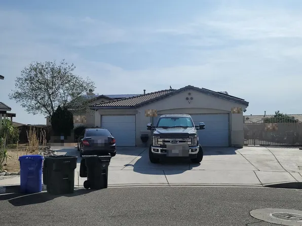 11198 Fairmont St, Adelanto, CA 92301