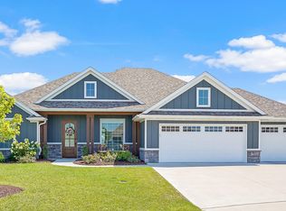 1104 Shadow Hawk Ct, Columbia, MO 65201