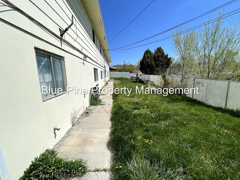 2 bed, 1.0 bath, 738 sqft, $750 — Photo 3