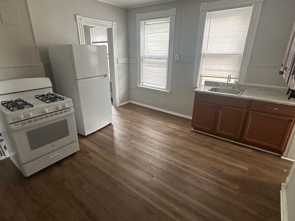 150 Plymouth St #2