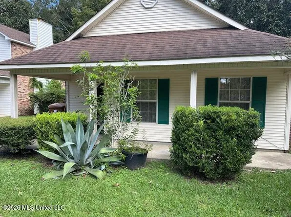 4424 Biglin Bayou Dr, Diberville, MS 39540
