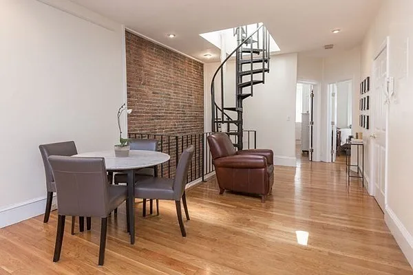 247 Beacon St #PENTHOUSE — Photo 9