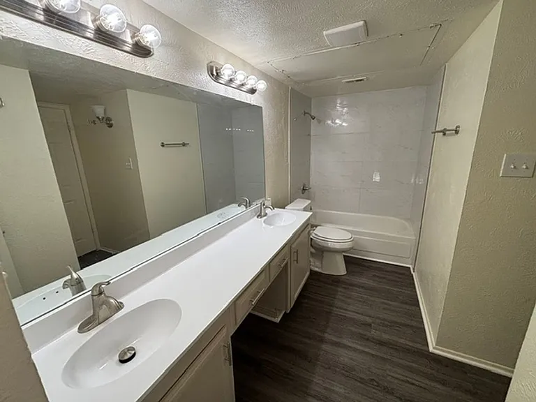 2517 Limestone Dr — Photo 9