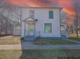233 Delaware Ave, Muskegon, MI 49442
