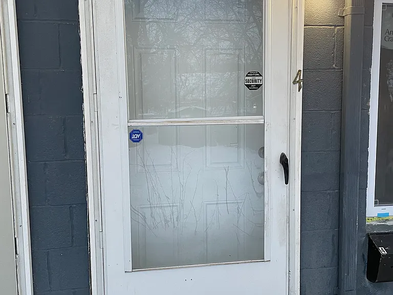 595 Brown St — Photo 23