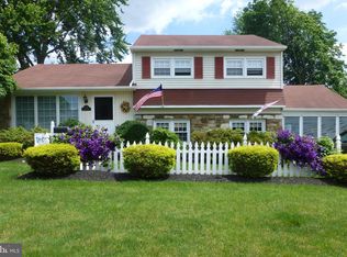 291 Hickory Rd, Warminster, PA 18974