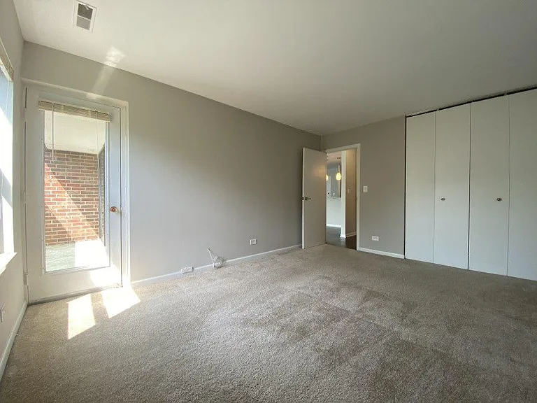 Halsted Place — Photo 16