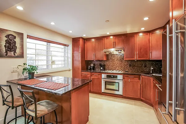 Sold by Fillmore | media 5