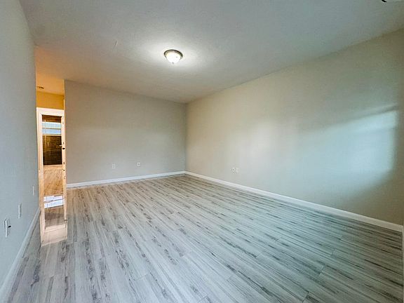 2nd image of 935 8th St APT 18
