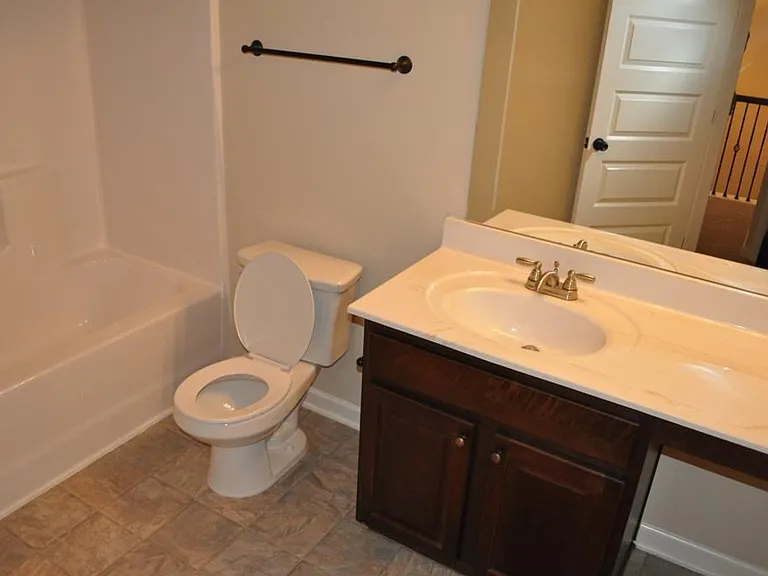 1455 Forest Brook Trl — Photo 23
