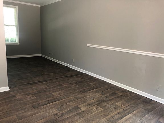5th image of 722 McPherson Dr