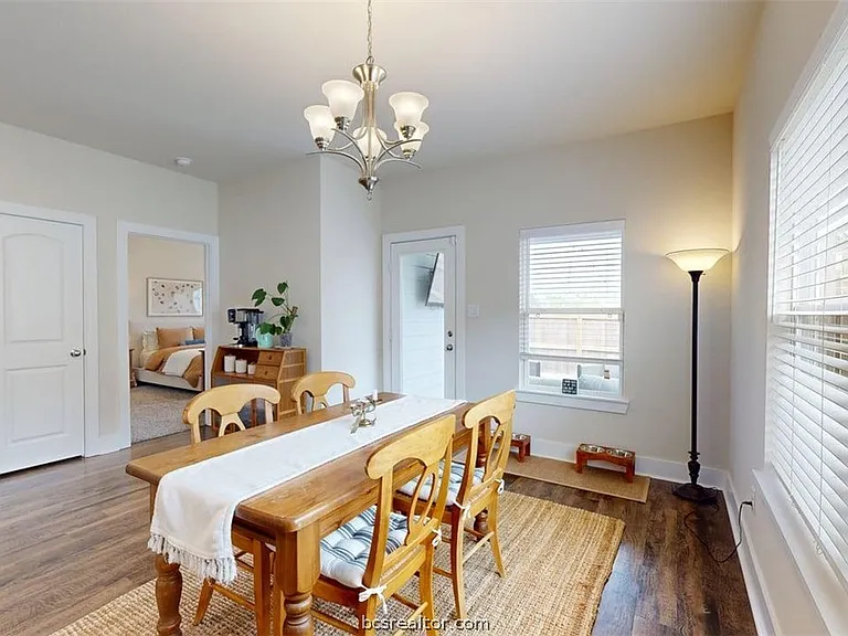 918 Fork Ct — Photo 10