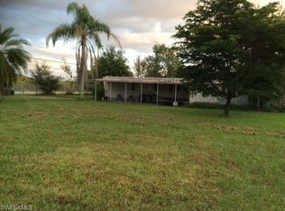 18301 Palm Creek Dr, North Fort Myers, FL 33917