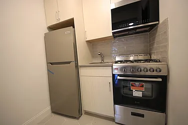 Rented by Guidance Realty Corp.