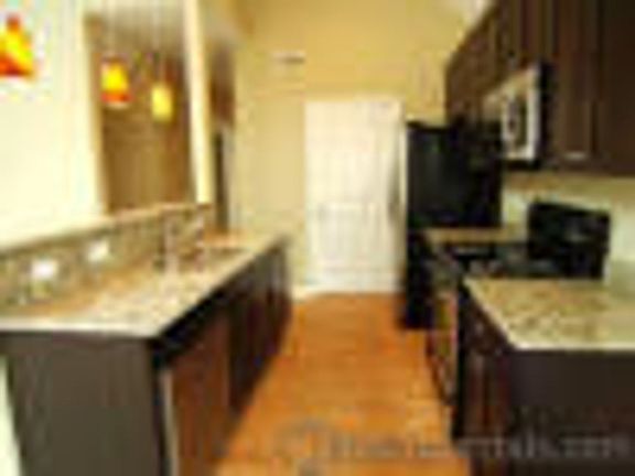 5th image of 1450 Westwood Ave #1448WW