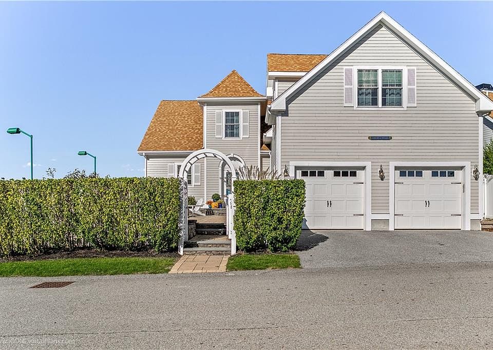 113 Newport Harbor Dr, Portsmouth, RI 02871 Zillow