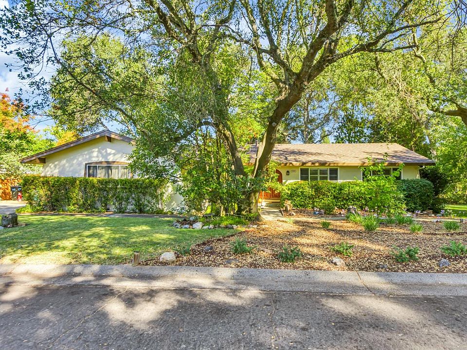 1st image of 8699 Creekwood Way