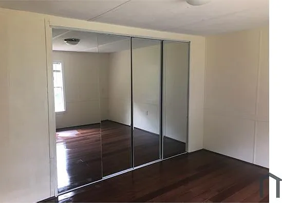3 bed, 1200 sqft, $1,100 — Photo 4