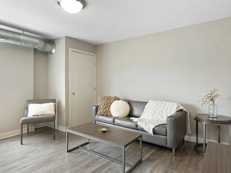 Spectrum Apartments & Townhomes — Photo 28