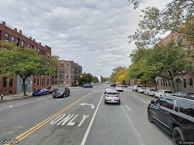 Exterior Neighborhood (street photo)