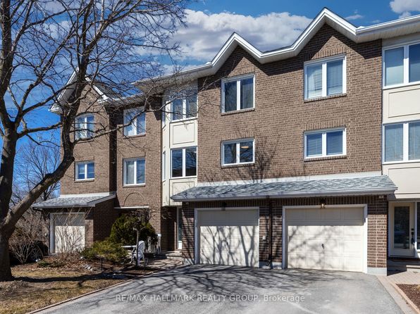12 C Maple Ridge Cres, Ottawa, ON K2J 3L6