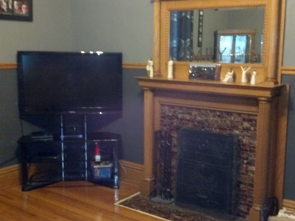 TV/Fireplace Room
