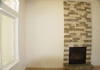 4th image of 15265 Evergreen Dr