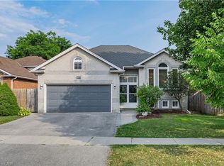 457 Eastbridge Blvd, Waterloo, ON N2K 3Y4