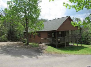 2469 Burke Ave, Sevierville, TN 37876