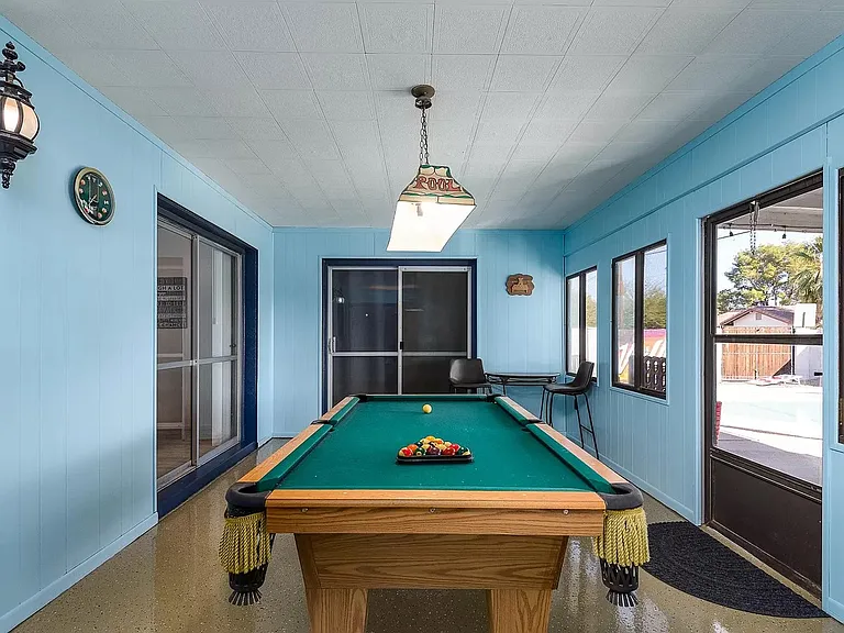 635 E Manhatton Dr — Photo 10