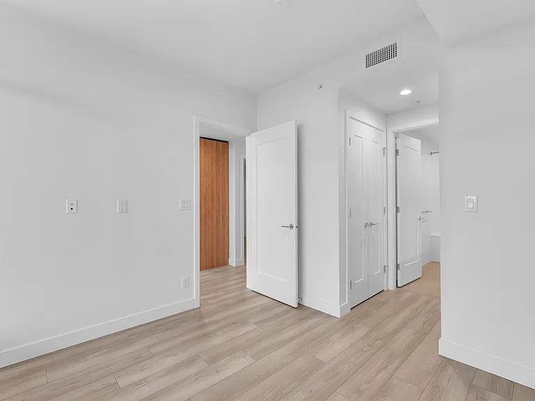 2381 Beta Ave #2406 — Photo 17