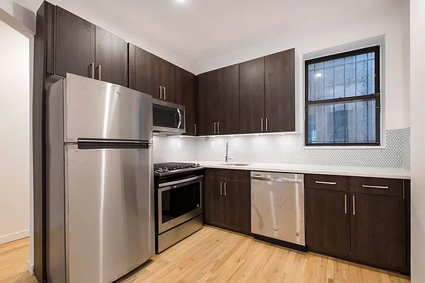 Rented by Bold New York | media 4