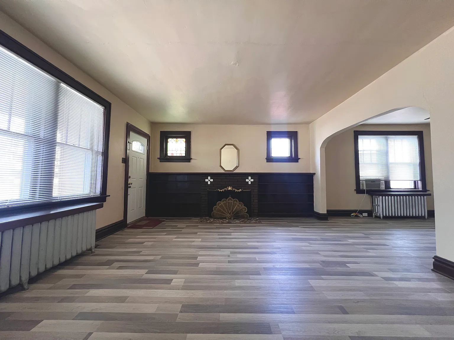 2 bed, 1368 sqft, $1,050 — Photo 4