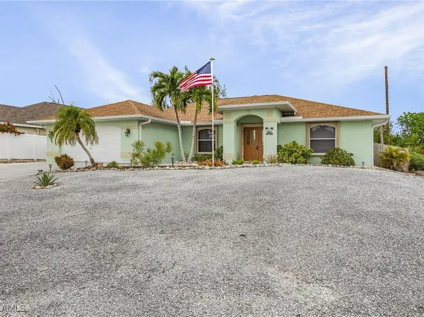 3462 Manatee Dr, Saint James City, FL 33956