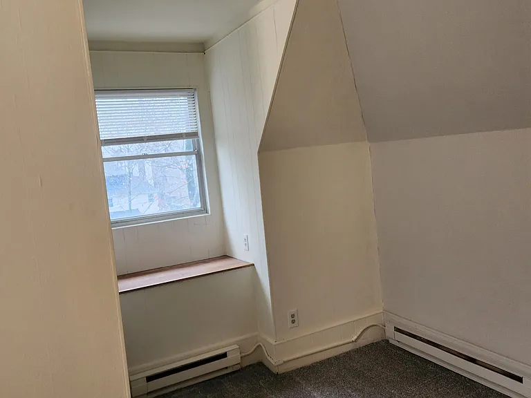 1100 N Negley Ave #8 — Photo 6