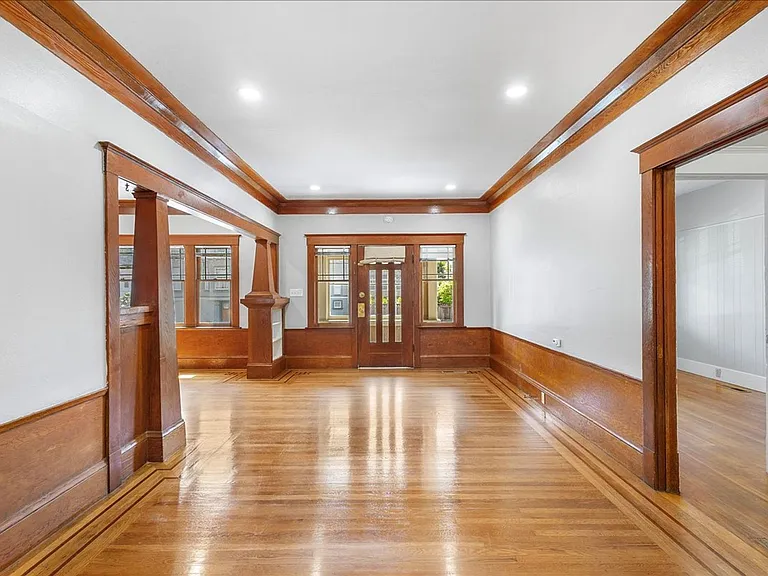 1417 Lincoln Ave — Photo 5