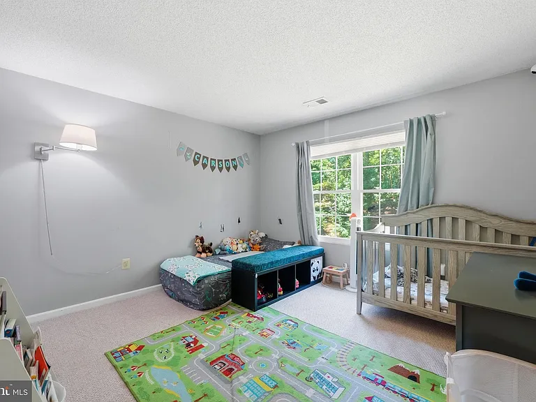4020 Blue Slate Dr — Photo 24