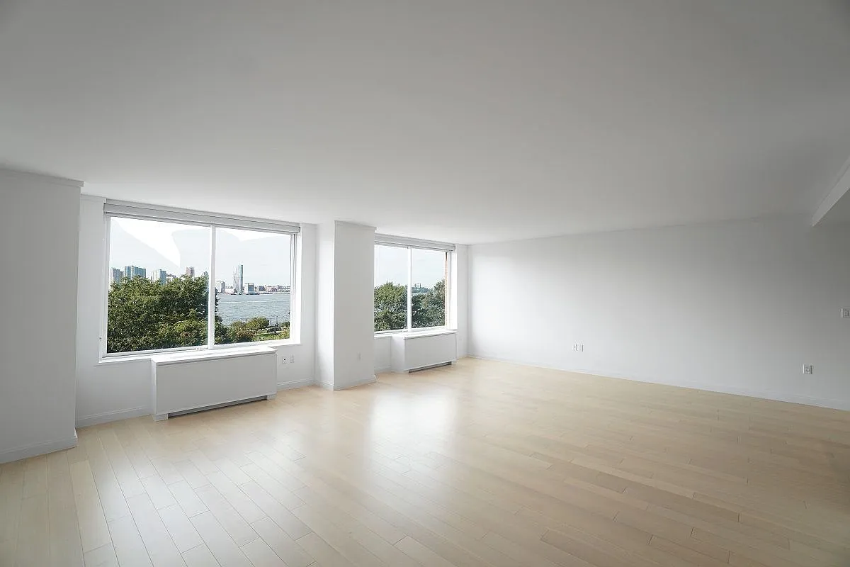 212 Warren St APT 2J photo 1