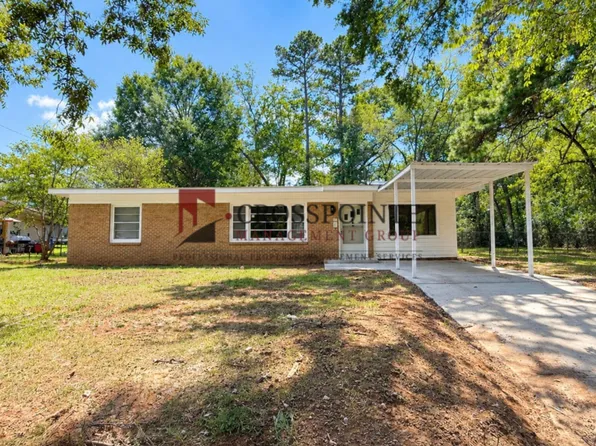 1522 Powers Dr, Tyler, TX 75701