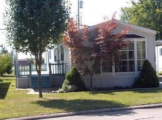 144 Coen Rd, Vermilion, OH 44089