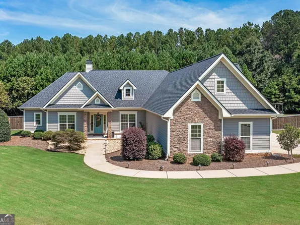 104 Cambridge Woods Dr, McDonough, GA 30252