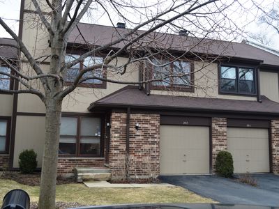 207 Shadowbend Dr, Wheeling, IL, 60090